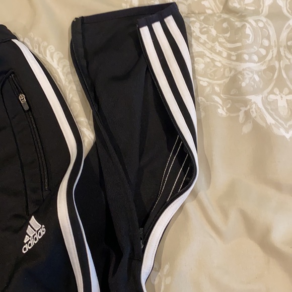 Women’s Adidas Athletic Pants with zippered ankle - Picture 5 of 7